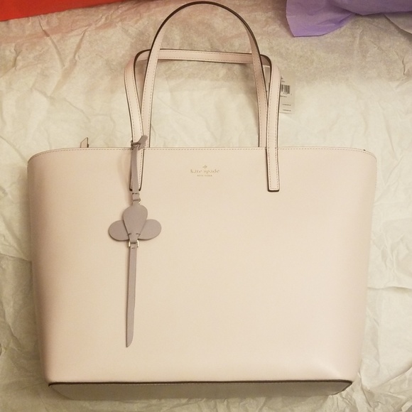kate spade Handbags - NWT Kate Spade bag